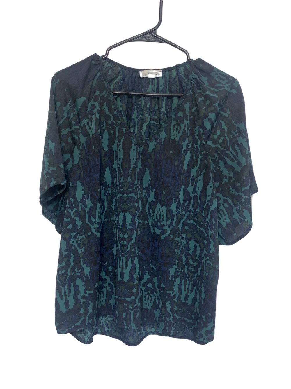 Allison Joy Abstract V-Neck Blouse Green Navy M - Picture 2 of 5